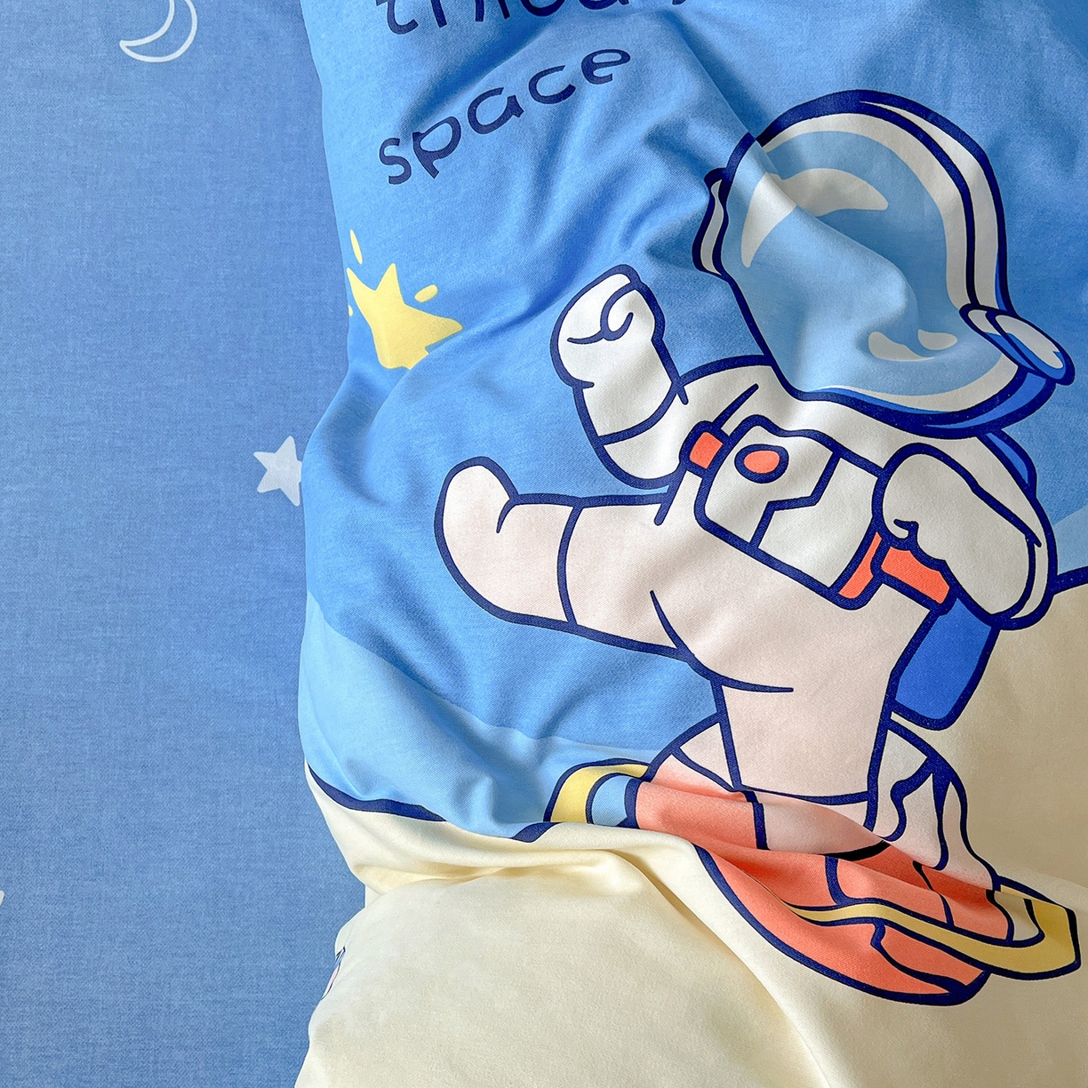 91家纺网 家纺一手货源 找家纺 依庭 2025新款高克重全棉纯棉磨毛印花单被套 快乐星球