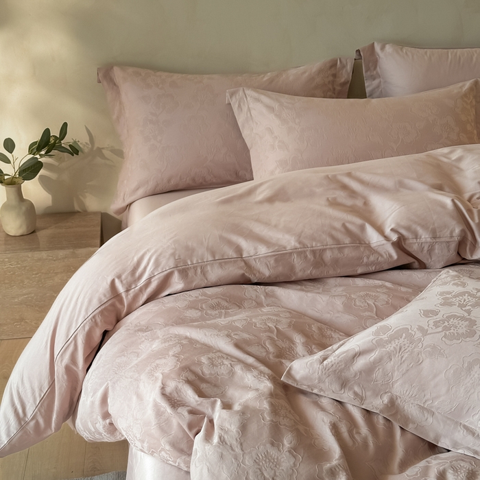 91家纺网 家纺一手货源 找家纺 （总）禾时 2025新款轻奢高支浮雕立体提花床盖款四件套