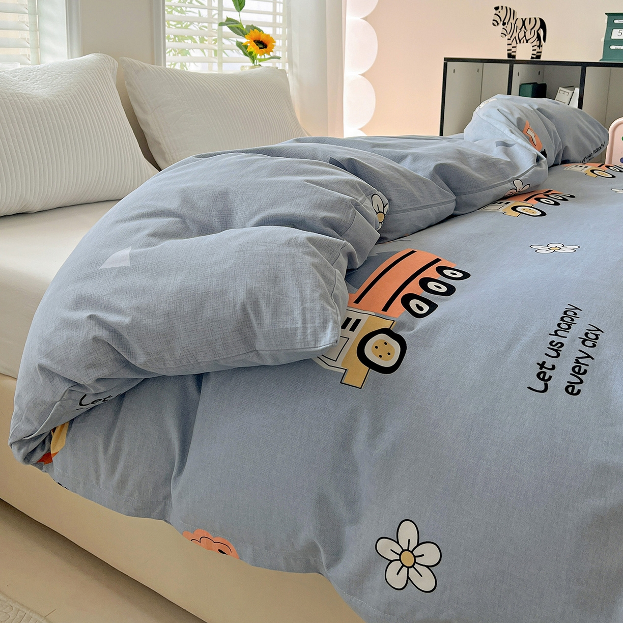 91家纺网 家纺一手货源 找家纺 依庭 2025新款高克重全棉纯棉磨毛印花单被套 萌车派对