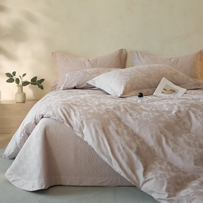 91家纺网 家纺一手货源 找家纺 （总）禾时 2025新款轻奢高支浮雕立体提花床盖款四件套