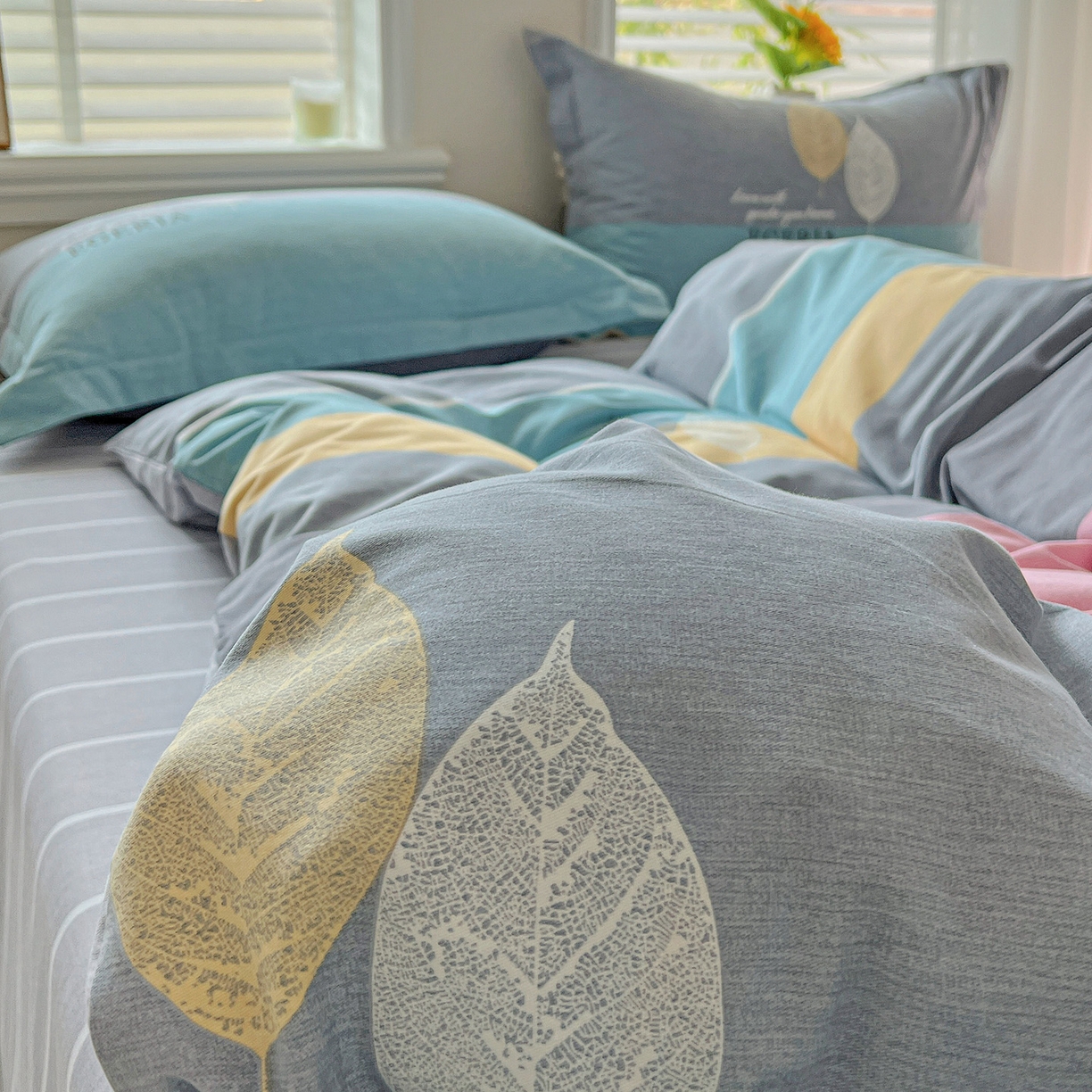 91家纺网 家纺一手货源 找家纺 依庭 2025新款高克重全棉纯棉磨毛印花单被套 尼彩