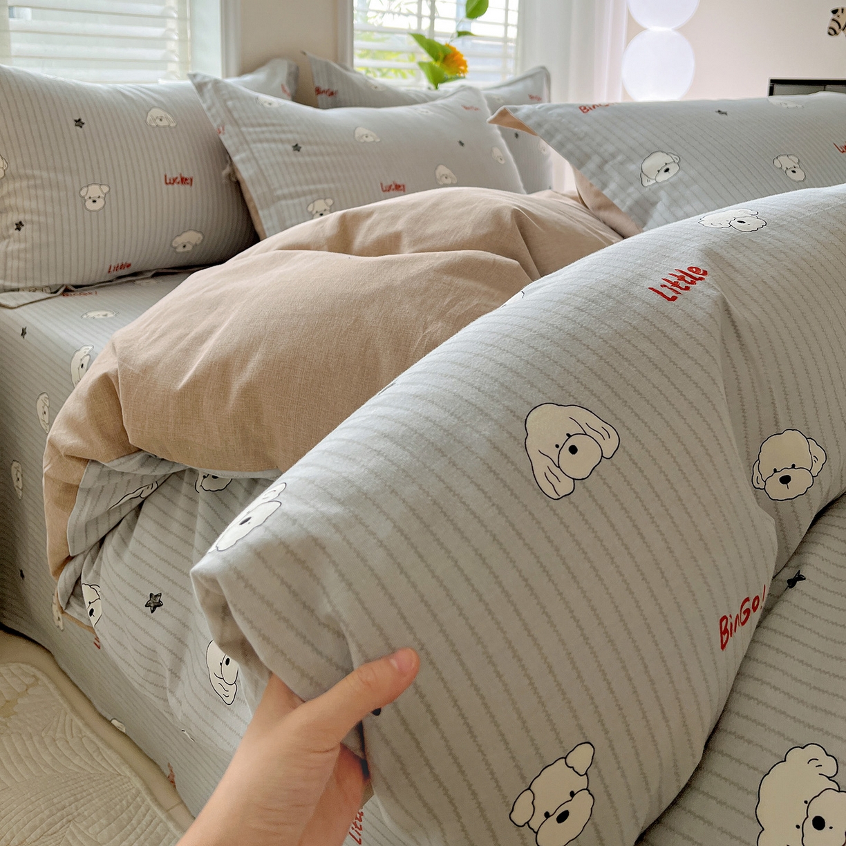 91家纺网 家纺一手货源 找家纺 依庭 2025新款高克重全棉纯棉磨毛印花单被套 皮皮狗