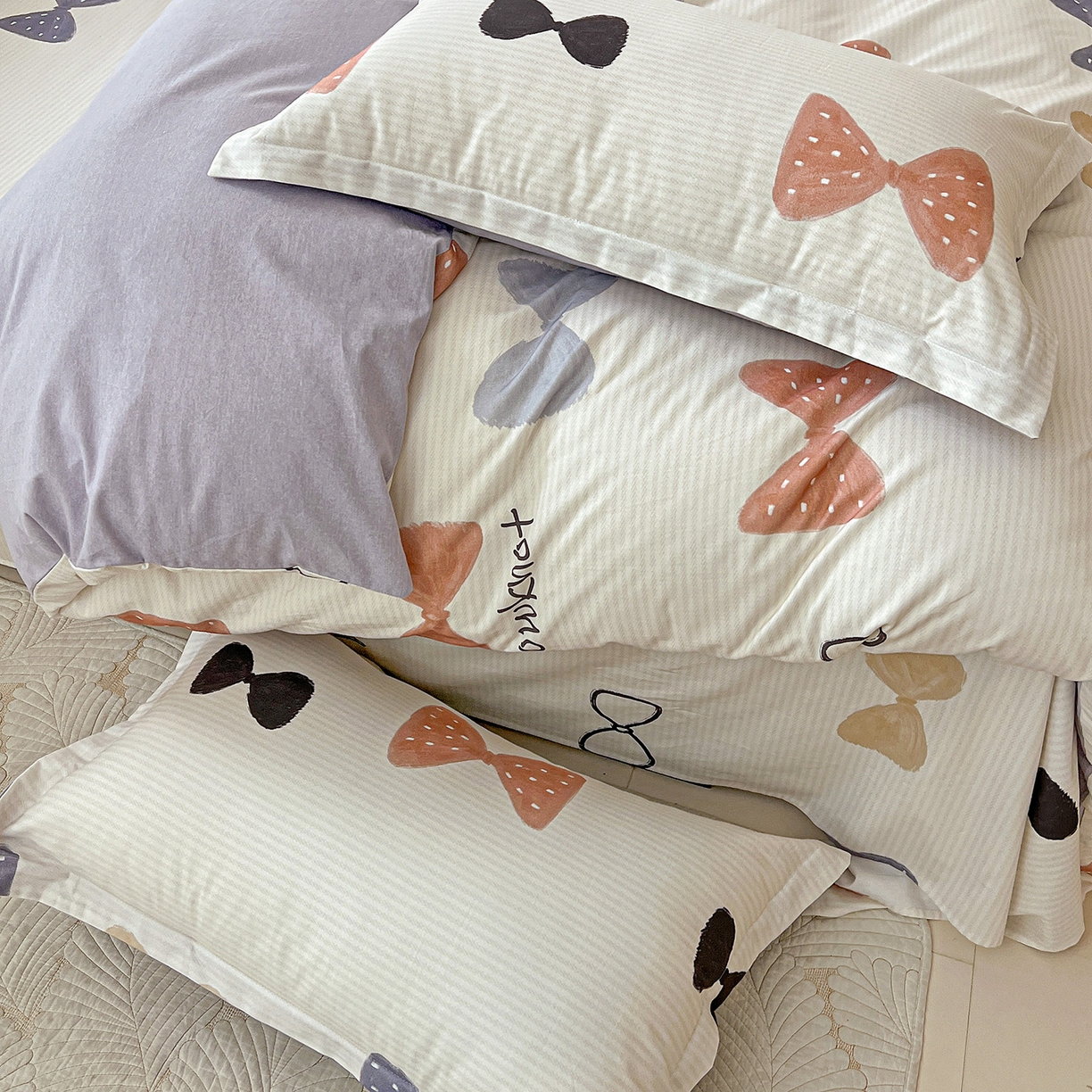 91家纺网 家纺一手货源 找家纺 依庭 2025新款高克重全棉纯棉磨毛印花单被套 笙白-桔