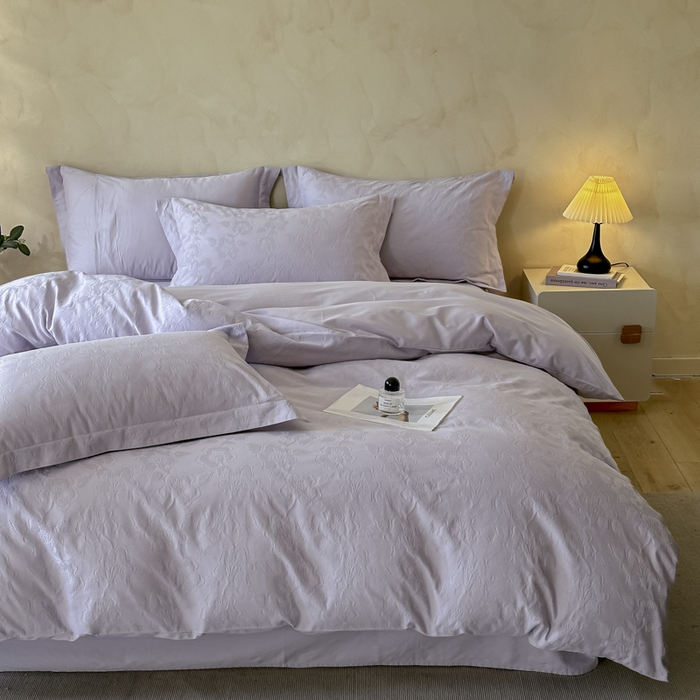 91家纺网 家纺一手货源 找家纺 禾时 2025新款轻奢高支浮雕立体提花床盖款四件套 兰亭（淡雅紫）