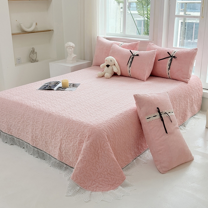 91家纺网 家纺一手货源 找家纺 （总）韩秀家纺 2025新款牛奶绒单床盖