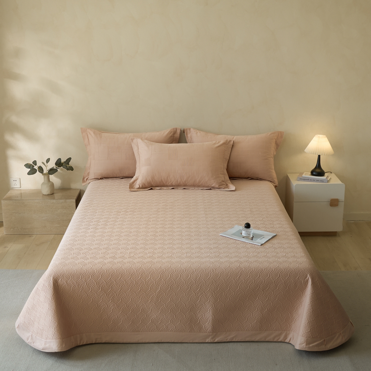 91家纺网 家纺一手货源 找家纺 禾时 2025新款轻奢高支浮雕立体提花床盖款四件套 空白格（爱马橙）