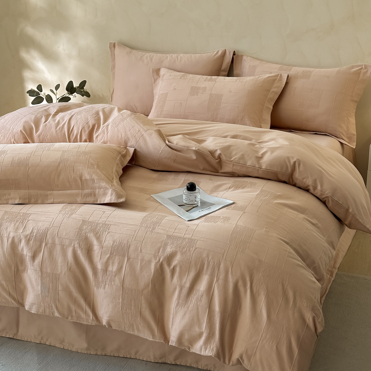 91家纺网 家纺一手货源 找家纺 禾时 2025新款轻奢高支浮雕立体提花床盖款四件套 空白格（爱马橙）