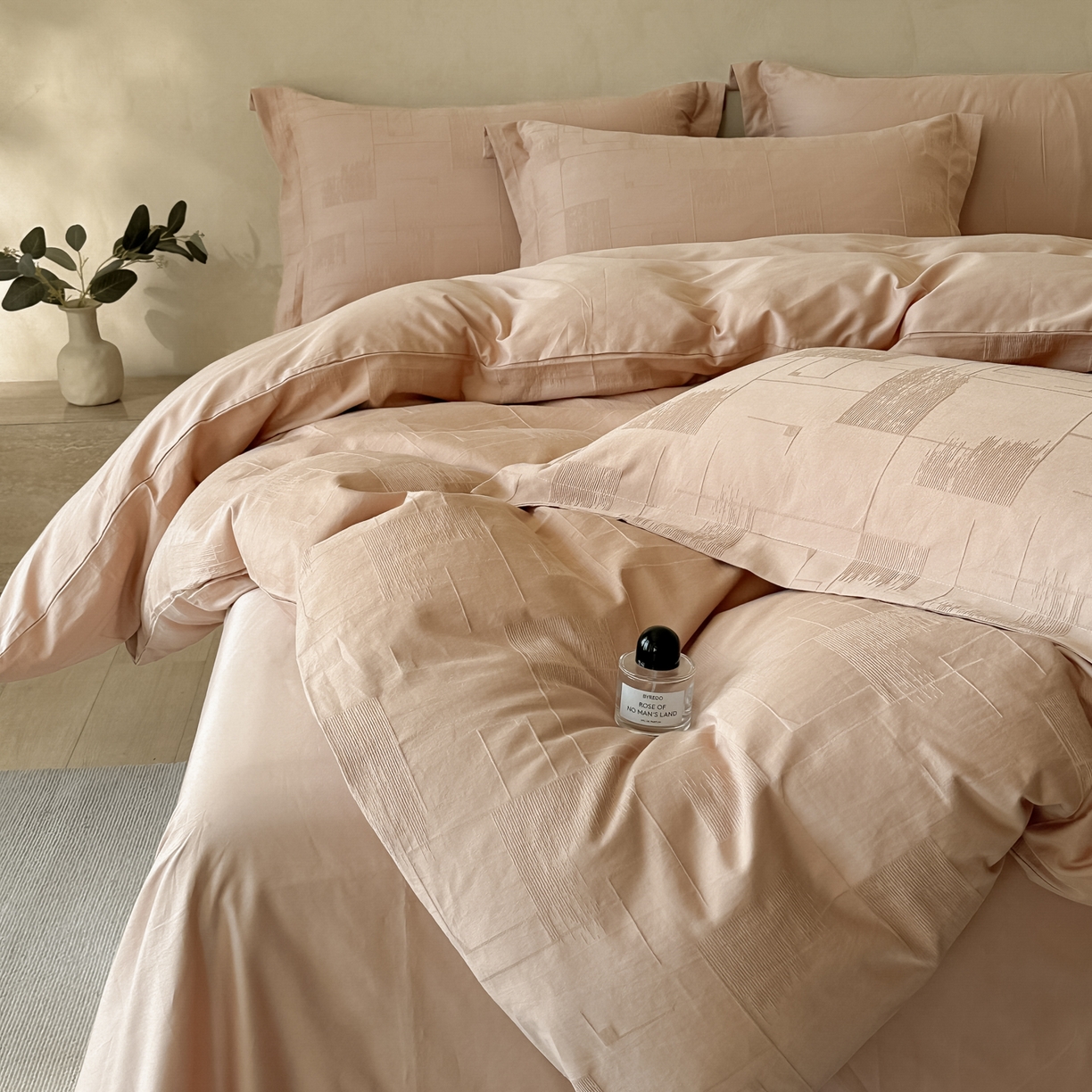 91家纺网 家纺一手货源 找家纺 禾时 2025新款轻奢高支浮雕立体提花床盖款四件套 空白格（爱马橙）