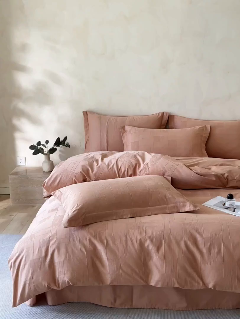 91家纺网 家纺一手货源 找家纺 禾时 2025新款轻奢高支浮雕立体提花床盖款四件套 空白格（爱马橙）