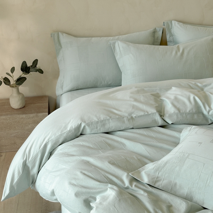 91家纺网 家纺一手货源 找家纺 禾时 2025新款轻奢高支浮雕立体提花床盖款四件套 空白格（梵星蓝）