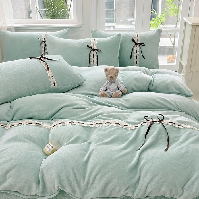 91家纺网 家纺一手货源 找家纺 韩秀家纺 2025新款牛奶绒床盖四件套 绿