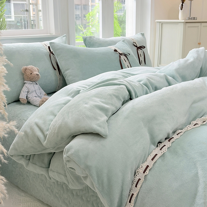 91家纺网 家纺一手货源 找家纺 韩秀家纺 2025新款牛奶绒床盖四件套 绿