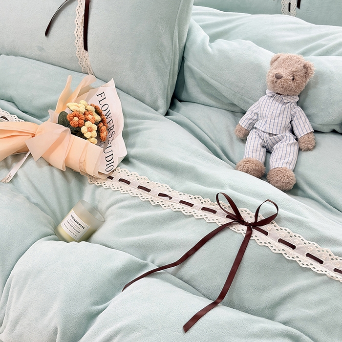 91家纺网 家纺一手货源 找家纺 韩秀家纺 2025新款牛奶绒床盖四件套 绿