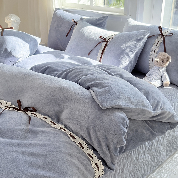 91家纺网 家纺一手货源 找家纺 韩秀家纺 2025新款牛奶绒床盖四件套 蓝