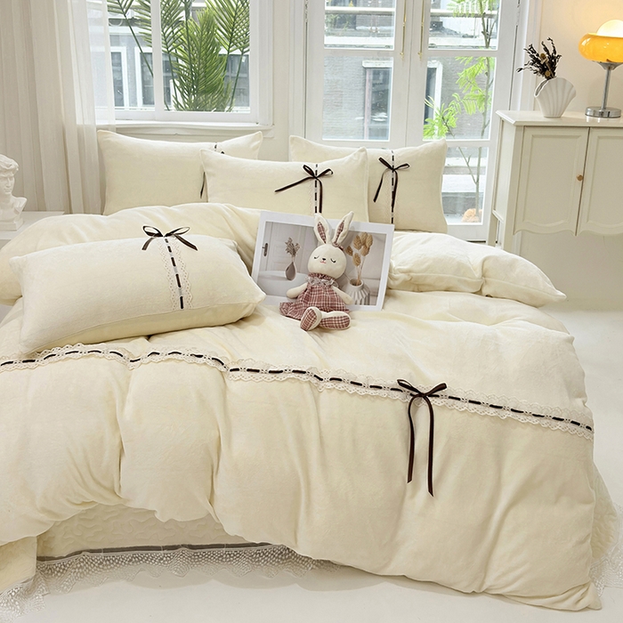 韩秀家纺 2025新款牛奶绒床盖四件套 奶黄
