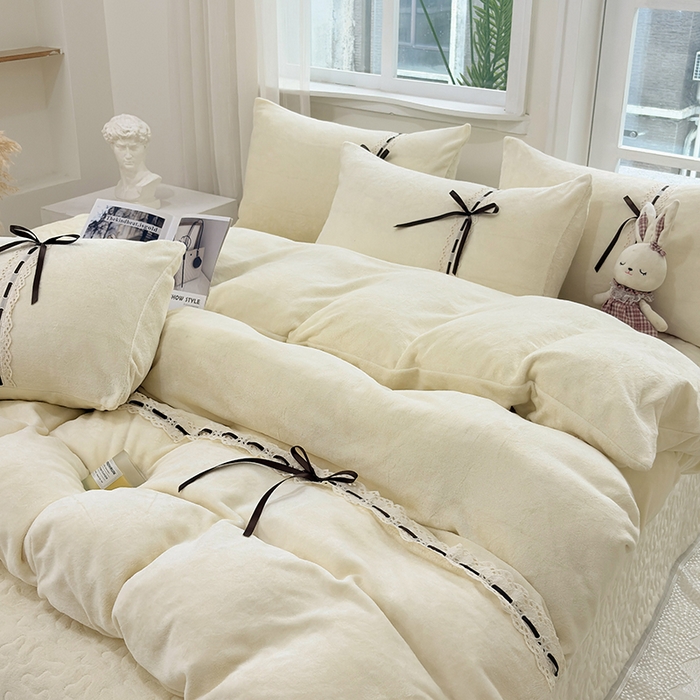 91家纺网 家纺一手货源 找家纺 韩秀家纺 2025新款牛奶绒床盖四件套 奶黄