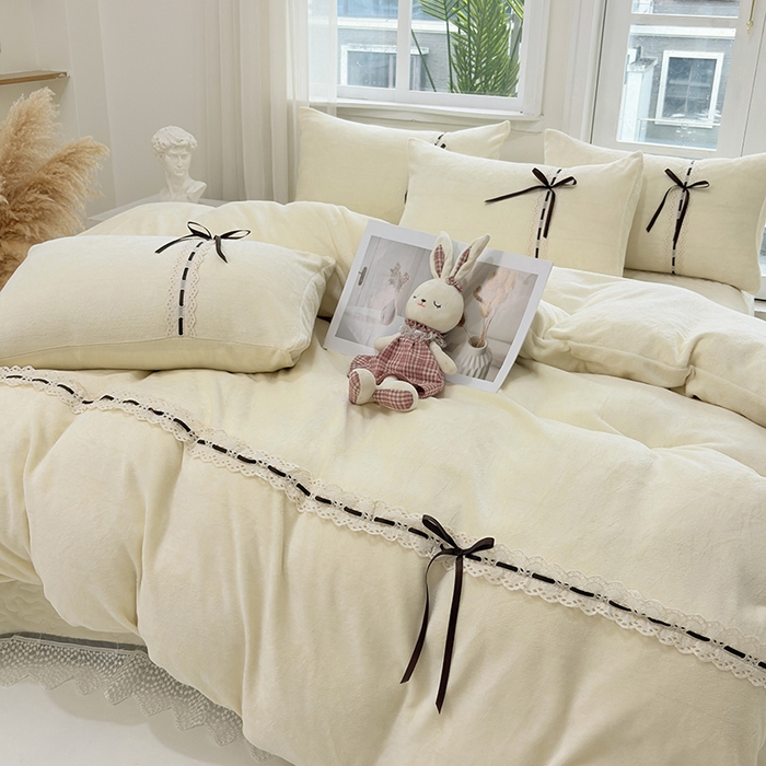 91家纺网 家纺一手货源 找家纺 韩秀家纺 2025新款牛奶绒床盖四件套 奶黄