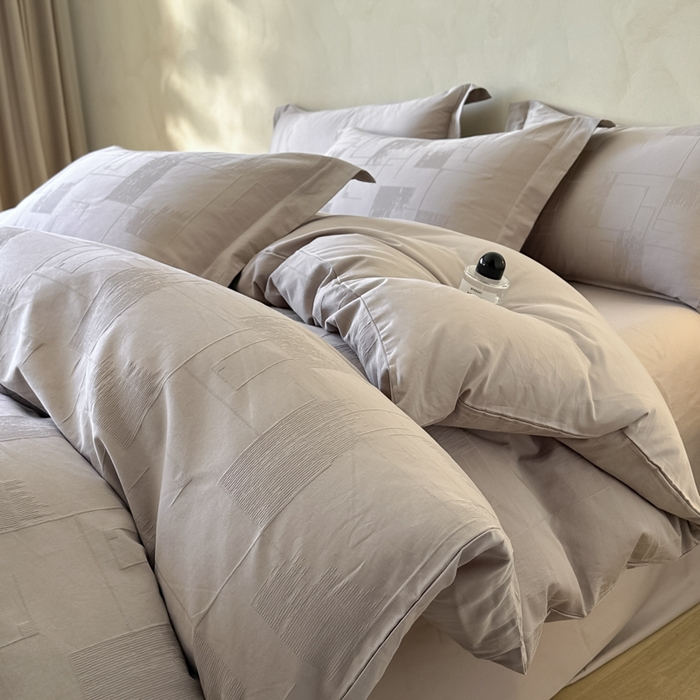 91家纺网 家纺一手货源 找家纺 禾时 2025新款轻奢高支浮雕立体提花床盖款四件套 空白格（灰）