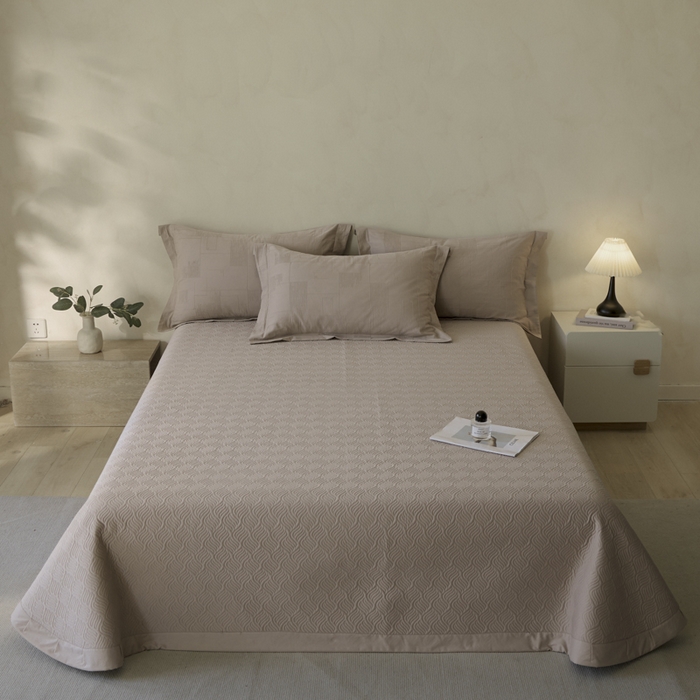 91家纺网 家纺一手货源 找家纺 禾时 2025新款轻奢高支浮雕立体提花床盖款四件套 空白格（咖）