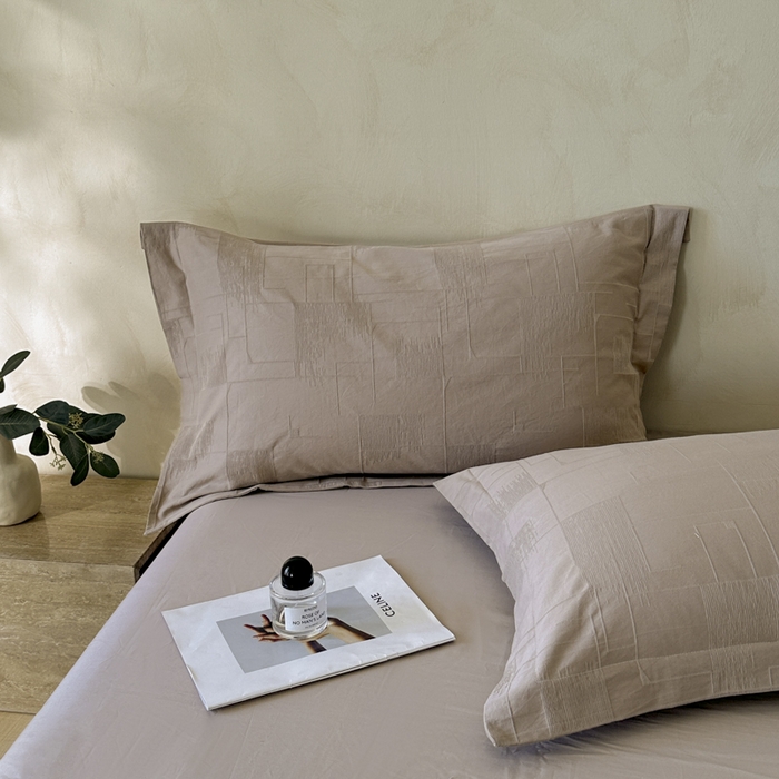 91家纺网 家纺一手货源 找家纺 禾时 2025新款轻奢高支浮雕立体提花床盖款四件套 空白格（咖）