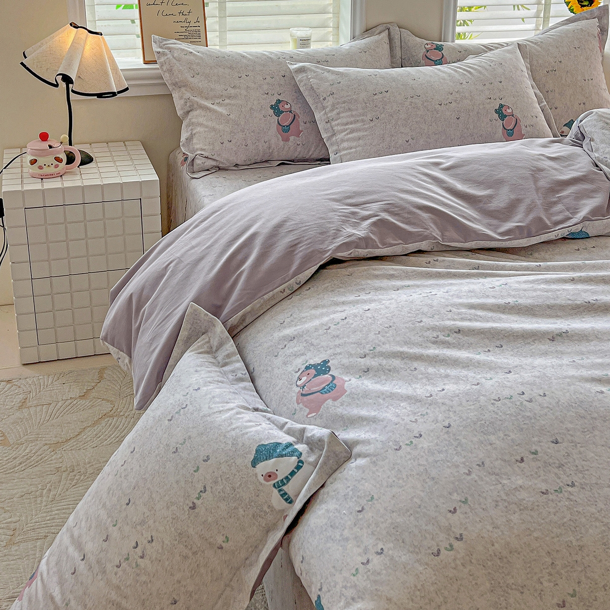 91家纺网 家纺一手货源 找家纺 依庭 2025新款高克重全棉纯棉磨毛印花单被套 幸福小熊