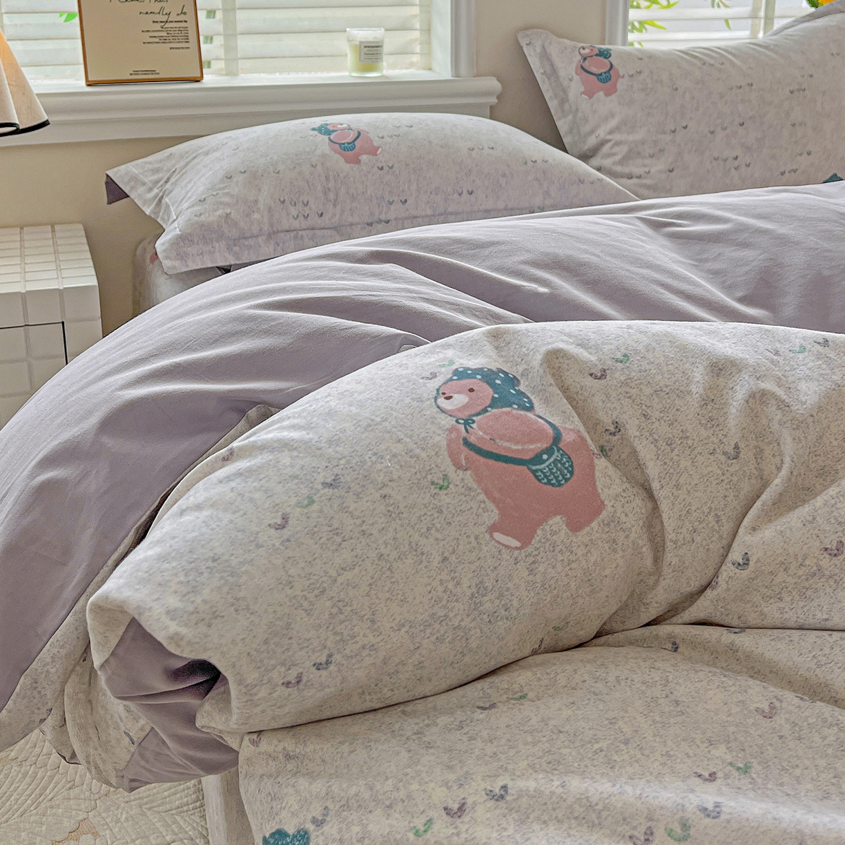 91家纺网 家纺一手货源 找家纺 依庭 2025新款高克重全棉纯棉磨毛印花单被套 幸福小熊