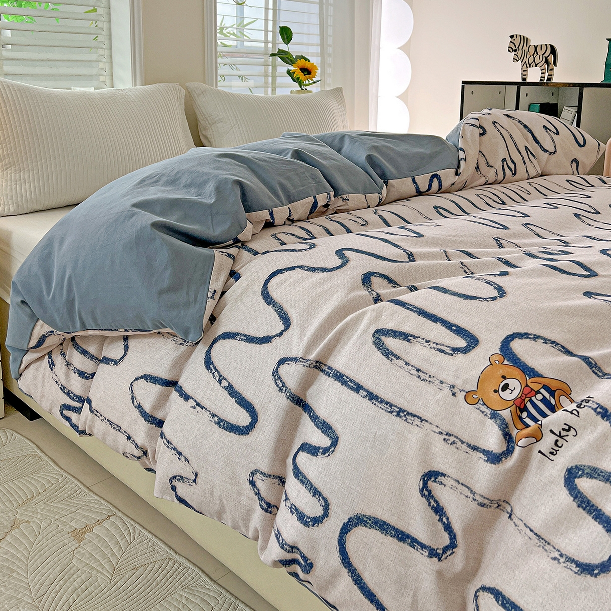 91家纺网 家纺一手货源 找家纺 依庭 2025新款高克重全棉纯棉磨毛印花单被套 幸运熊