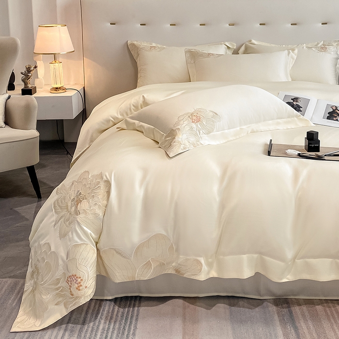 91家纺网 家纺一手货源 找家纺 置顶家纺 新款60支长绒棉刺绣四件套--繁花似锦 繁花似锦-奶昔白