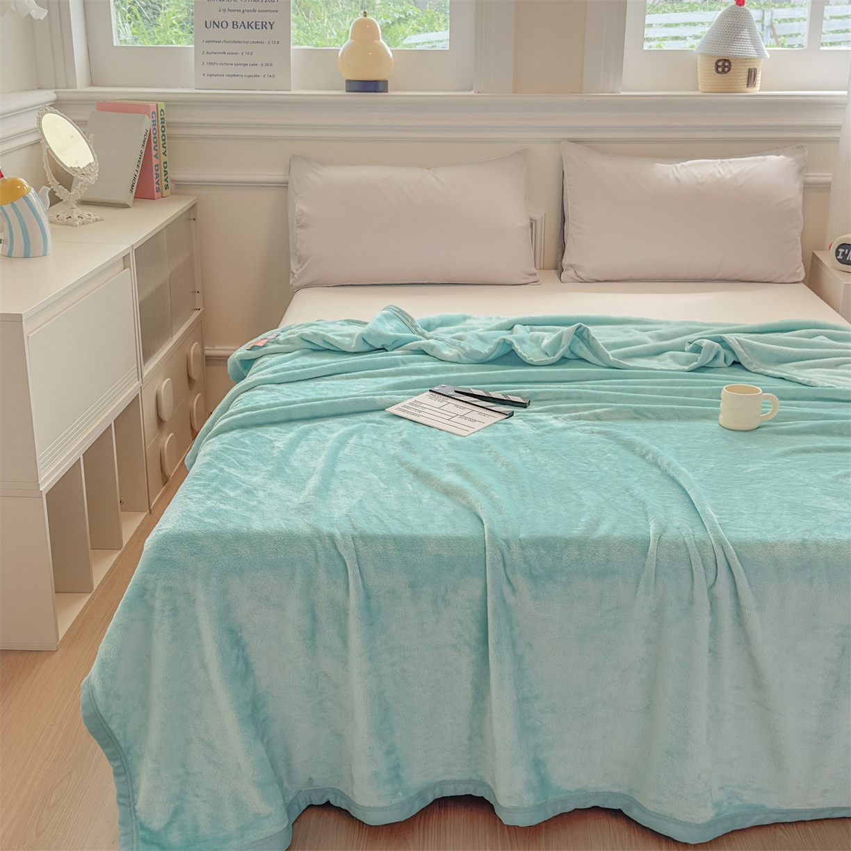 91家纺网 家纺一手货源 找家纺 予梦家纺 2025新款320g高克重加厚法兰绒毛毯办公室午休毯 清水蓝