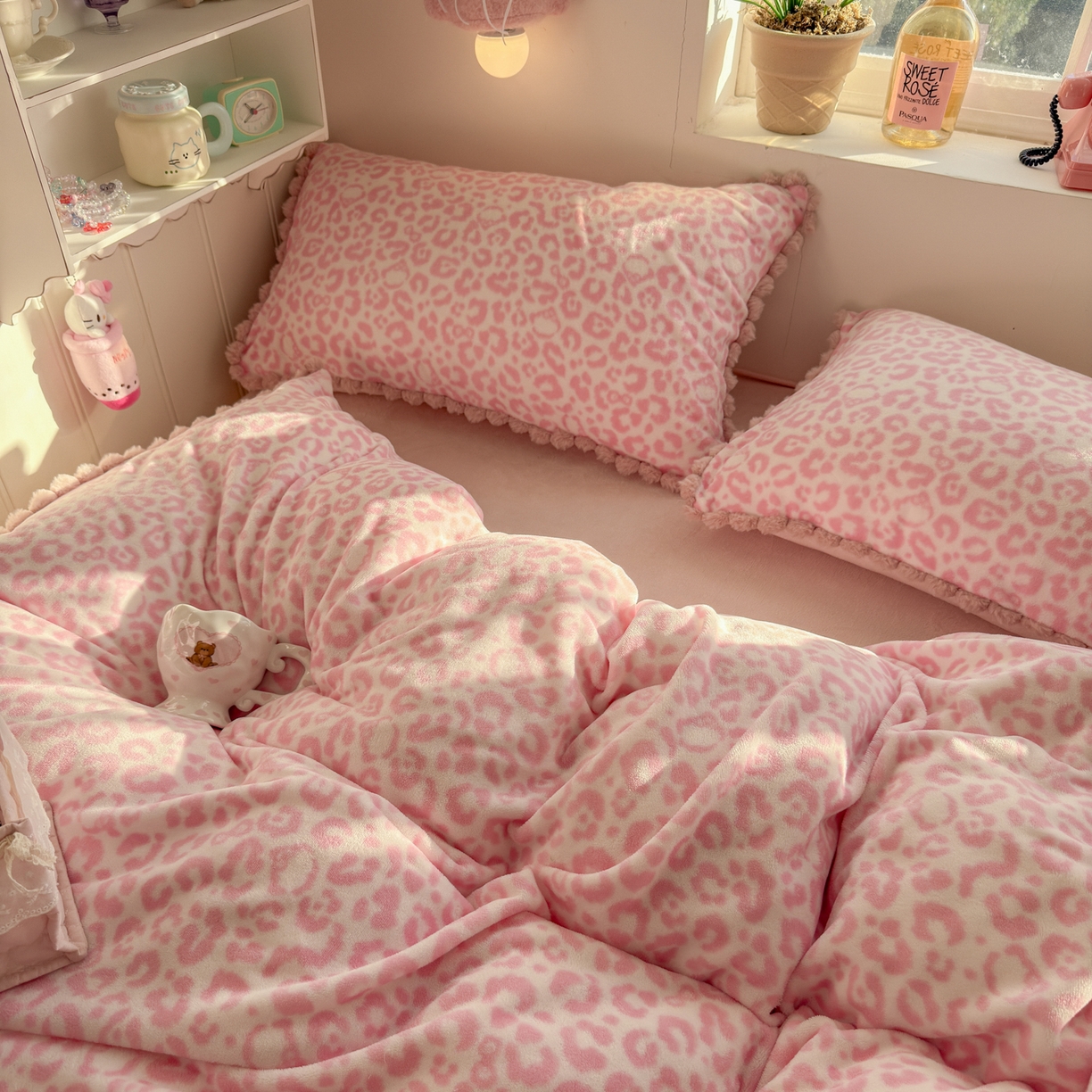 91家纺网 家纺一手货源 找家纺 （总）初念 2025新款牛奶绒印花四件套-豹纹