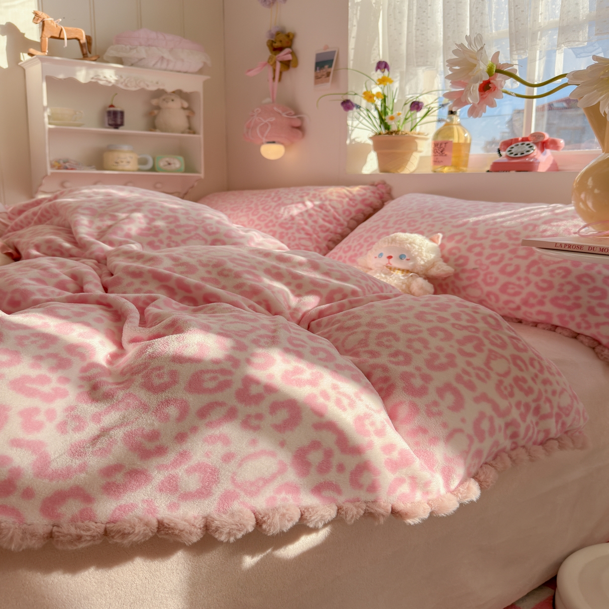 91家纺网 家纺一手货源 找家纺 （总）初念 2025新款牛奶绒印花四件套-豹纹