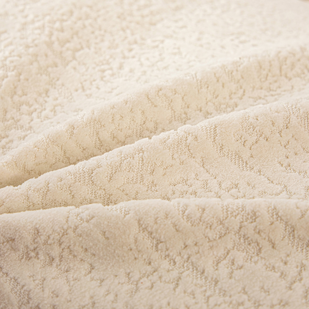 91家纺网 家纺一手货源 找家纺 沐沐家纺 2026新款可可西里面包枕 米白