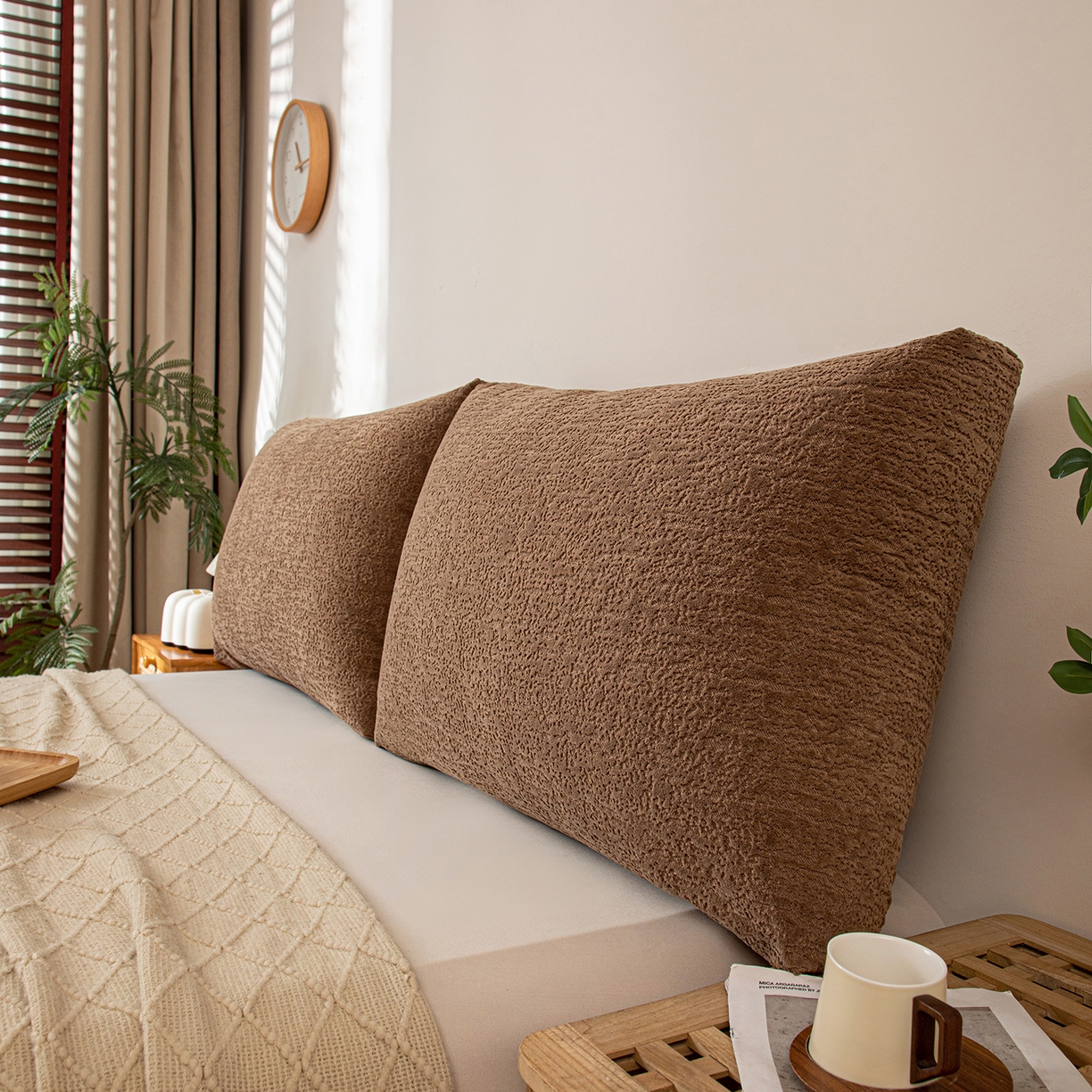 91家纺网 家纺一手货源 找家纺 沐沐家纺 2026新款可可西里面包枕 咖色