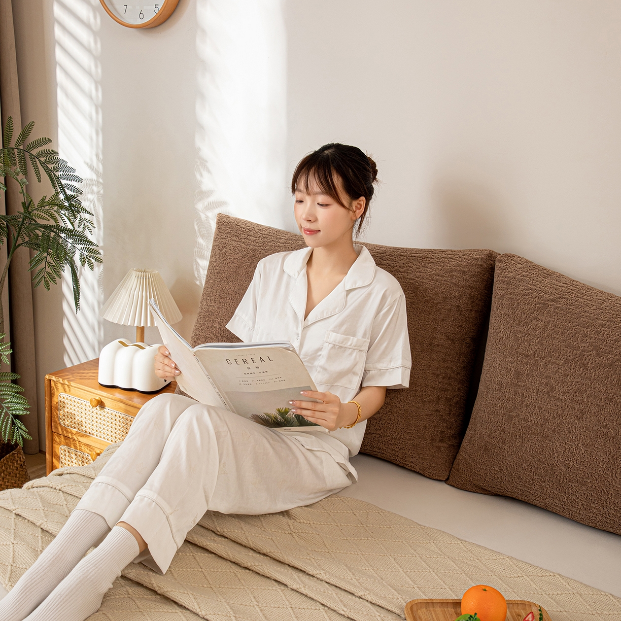 91家纺网 家纺一手货源 找家纺 沐沐家纺 2026新款可可西里面包枕 咖色