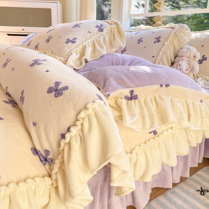 91家纺网 家纺一手货源 找家纺 （总）大麦家纺 2025新款牛奶绒印花夹棉花边床盖四件套