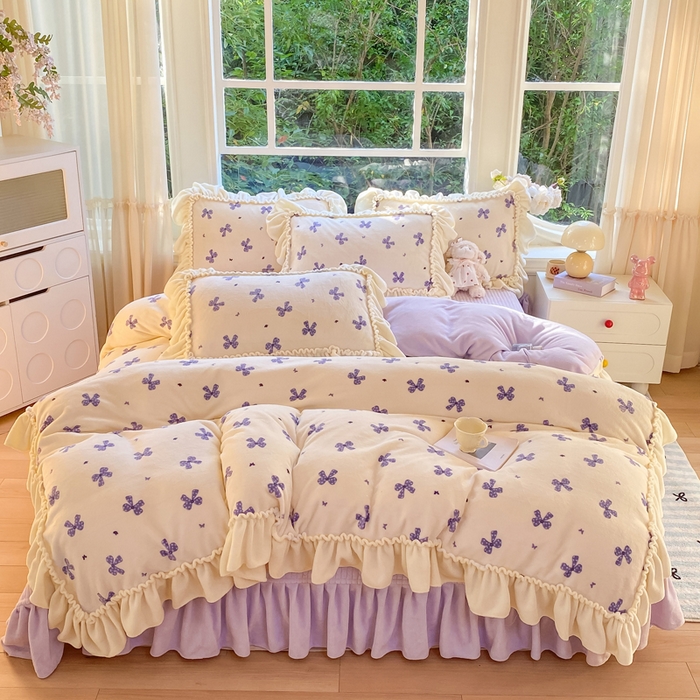 91家纺网 家纺一手货源 找家纺 （总）大麦家纺 2025新款牛奶绒印花夹棉花边床盖四件套