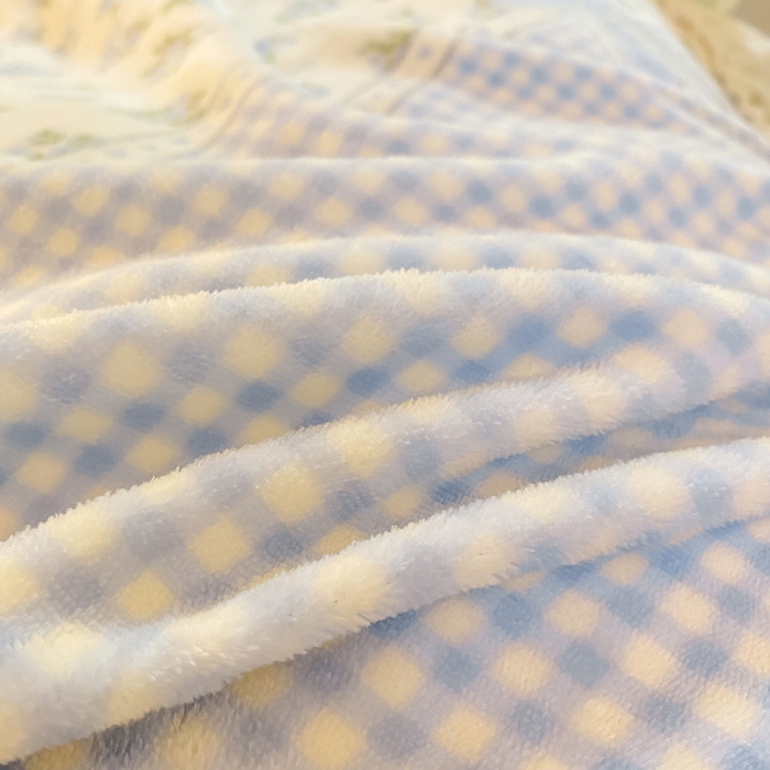 91家纺网 家纺一手货源 找家纺 大麦家纺 2025新款牛奶绒印花夹棉花边床盖四件套 云锦茵梦