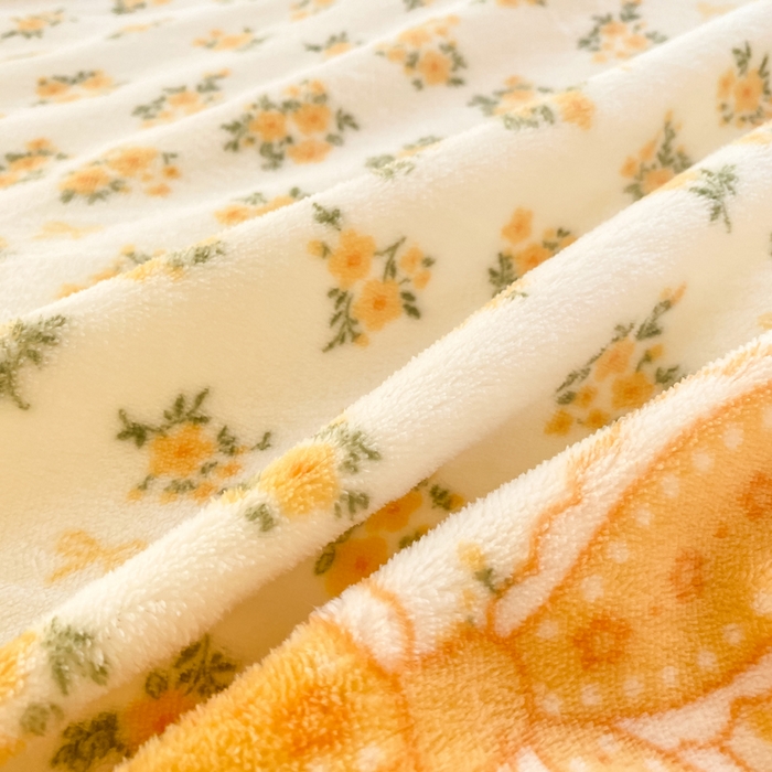 91家纺网 家纺一手货源 找家纺 大麦家纺 2025新款牛奶绒印花夹棉花边床盖四件套 花漾茶町