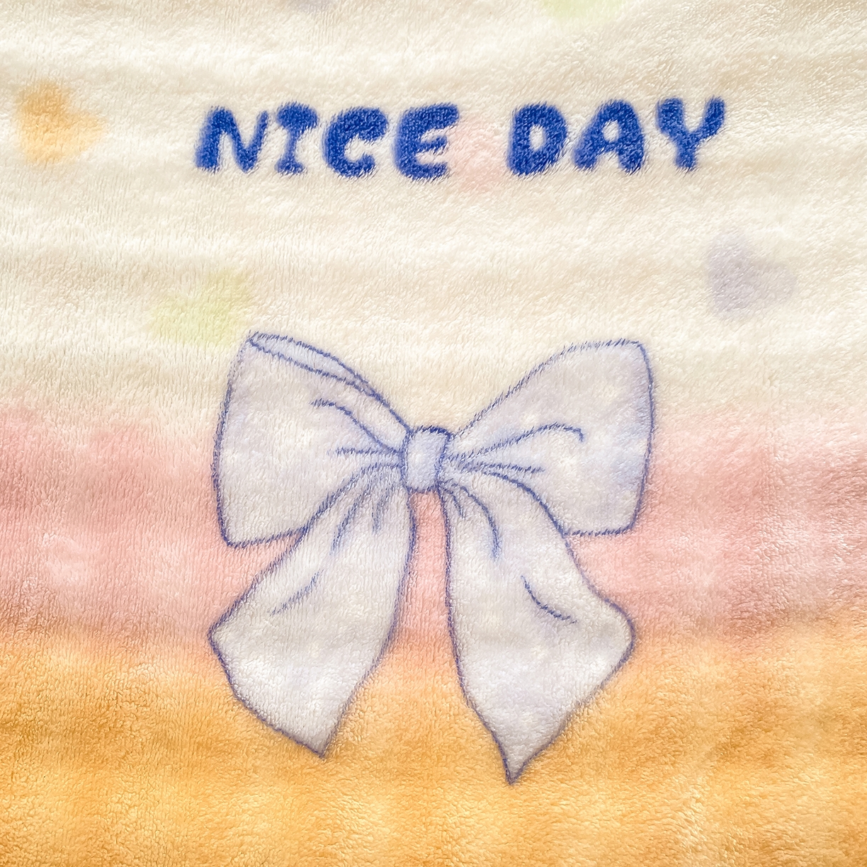 91家纺网 家纺一手货源 找家纺 眠势力 2025新款暖绒泡泡床单冬季保暖被单牛奶绒床单罩 樱桃彩虹【暖绒泡泡床单】