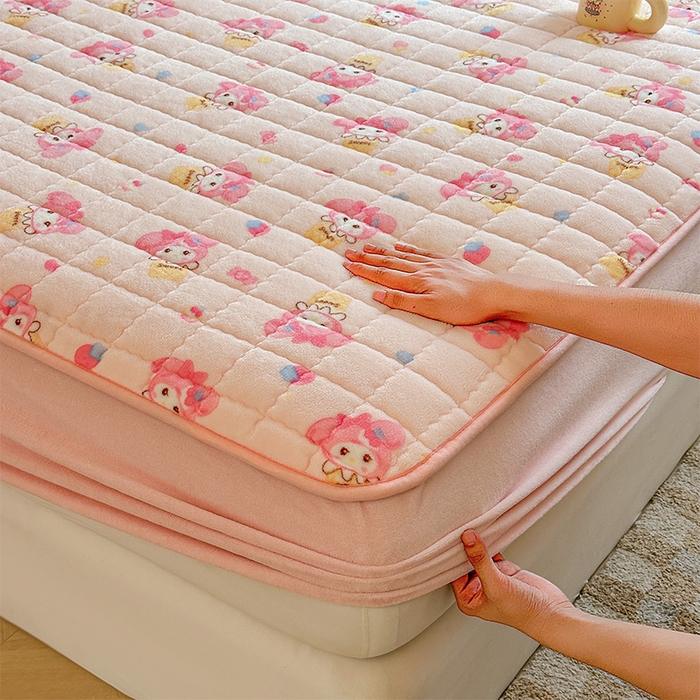 91家纺网 家纺一手货源 找家纺 （总）澜妃 2025新款加厚牛奶绒卡通夹棉单床笠床笠单件单品床笠-亦甜系列