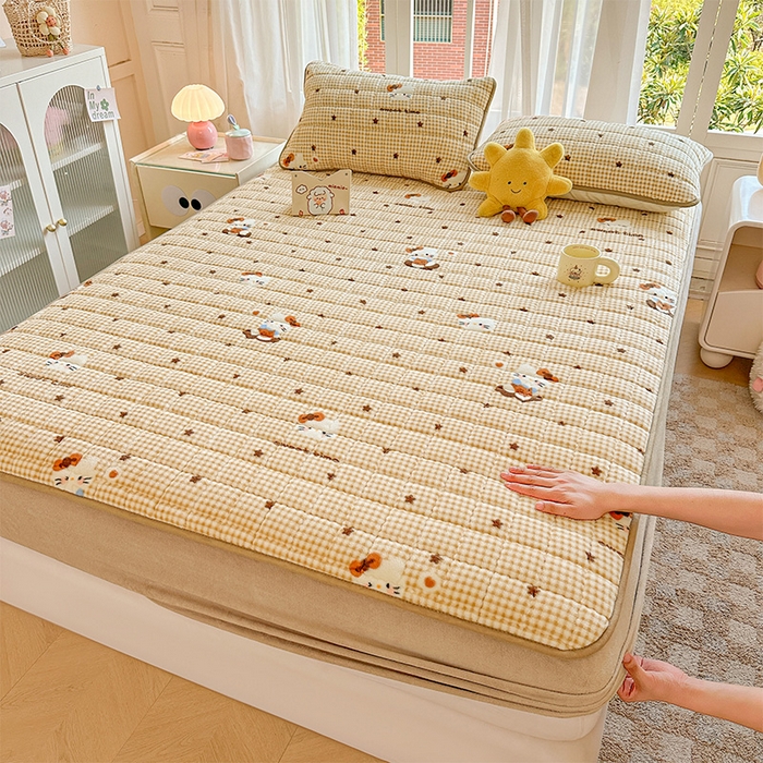 91家纺网 家纺一手货源 找家纺 澜妃 2025新款加厚牛奶绒卡通夹棉单床笠床笠单件单品床笠-亦甜系列 亦甜-可可猫星