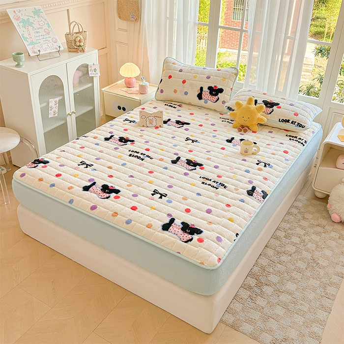 91家纺网 家纺一手货源 找家纺 澜妃 2025新款加厚牛奶绒卡通夹棉单床笠床笠单件单品床笠-亦甜系列 亦甜-旺旺仙贝