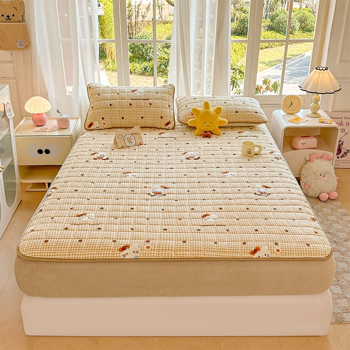 91家纺网 家纺一手货源 找家纺 澜妃 2025新款加厚牛奶绒卡通夹棉单床笠床笠单件单品床笠-亦甜系列 亦甜-可可猫星