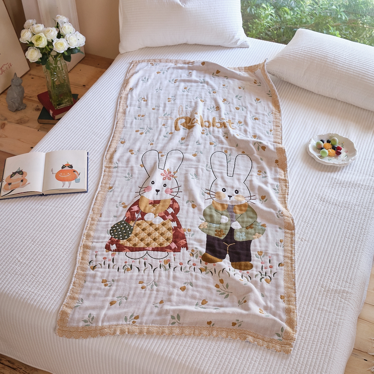 91家纺网 家纺一手货源 找家纺 沐瑟家纺 2025新款卡通A类全棉四层纱布浴巾加大毛巾-第三组 情侣小兔 80*160cm