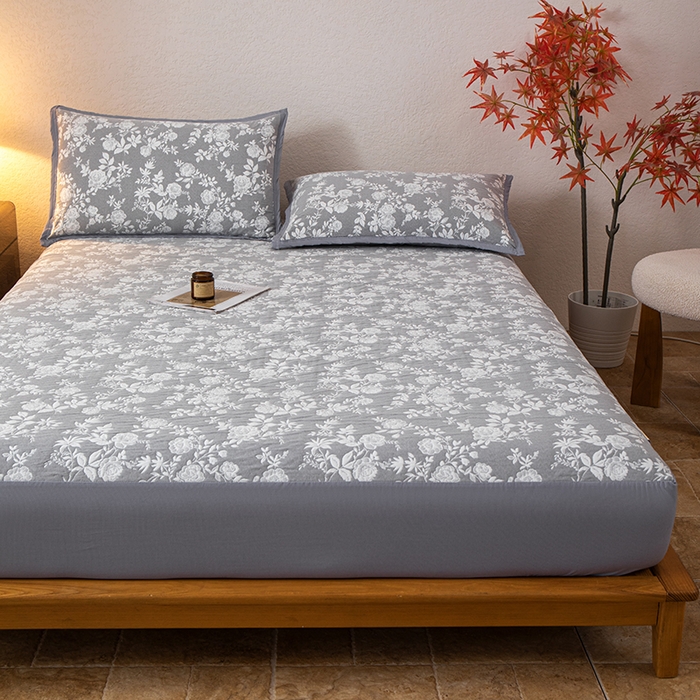 91家纺网 家纺一手货源 找家纺 萌飞 2025新款A类三层纱床笠 慕白-锡器灰