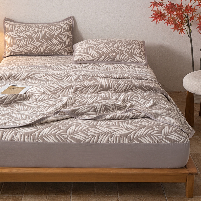 91家纺网 家纺一手货源 找家纺 萌飞 2025新款A类三层纱床笠 叶美-赤铜棕