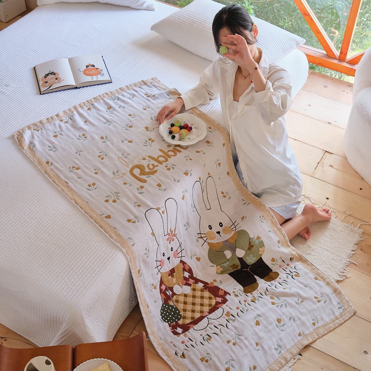 91家纺网 家纺一手货源 找家纺 沐瑟家纺 2025新款卡通A类全棉四层纱布浴巾加大毛巾-第三组 情侣小兔 80*160cm