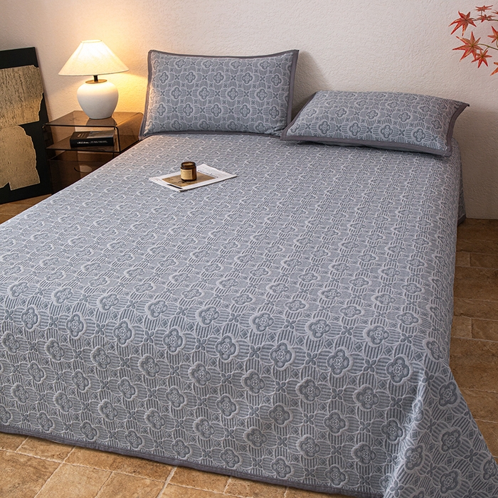 91家纺网 家纺一手货源 找家纺 萌飞 2025新款A类三层纱纱布毛巾被床盖 可丽之彩-墨黑