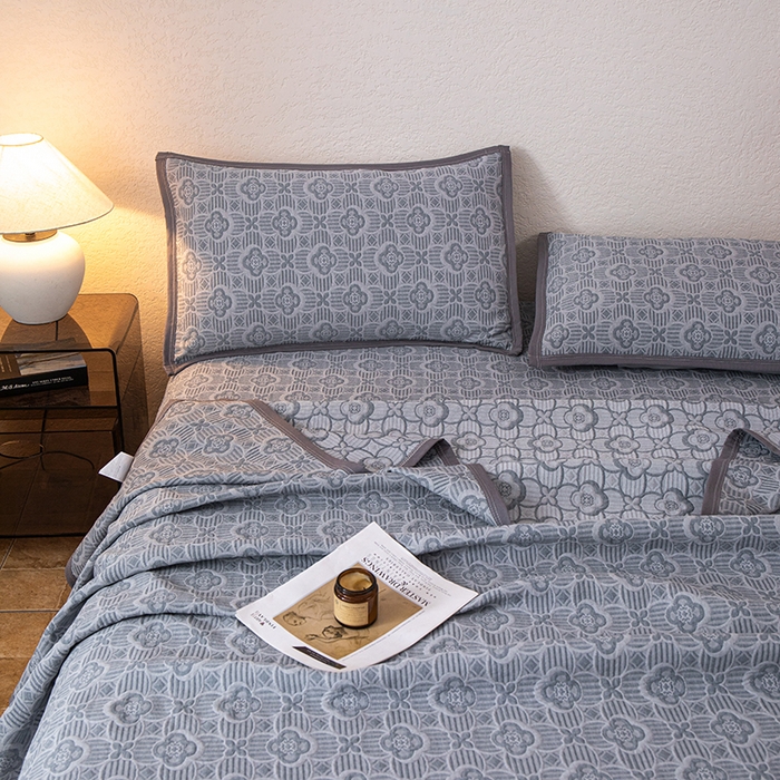 91家纺网 家纺一手货源 找家纺 萌飞 2025新款A类三层纱纱布毛巾被床盖 可丽之彩-墨黑