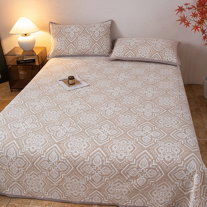 91家纺网 家纺一手货源 找家纺 萌飞 2025新款A类三层纱纱布毛巾被床盖 卡曼洛-深棕